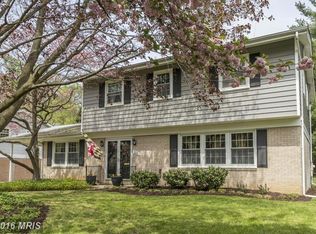 908 Crest Park Dr, Silver Spring, MD 20903