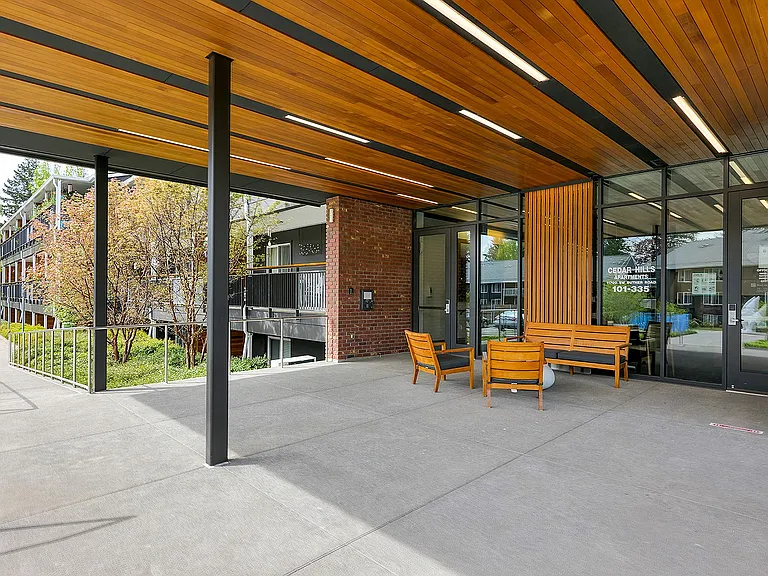 Cedar Hills — Photo 39