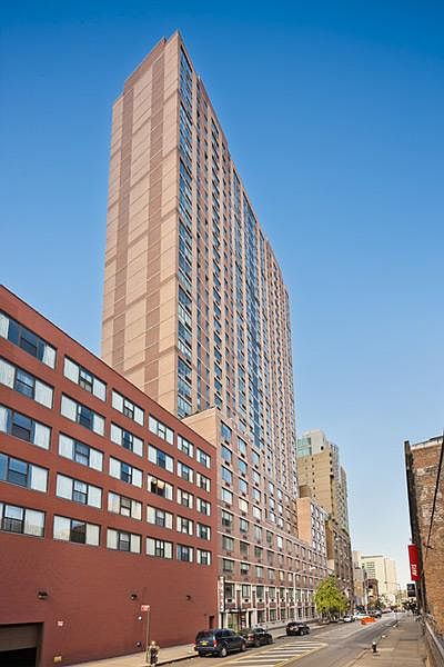 1st image of 521 W 43rd St