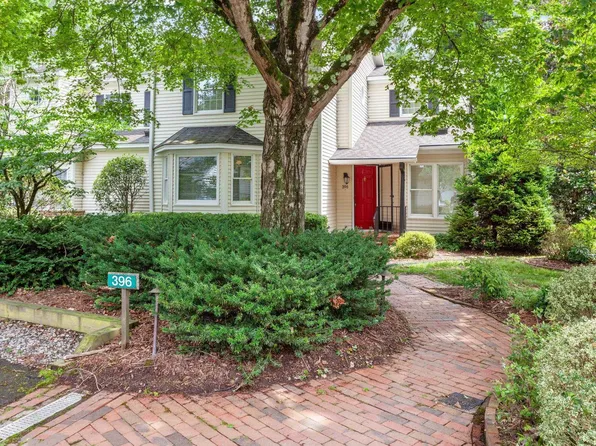 396 Lyndfield Close, Pittsboro, NC 27312