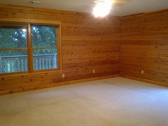 5th image of 17592 Scenic Heights Ct