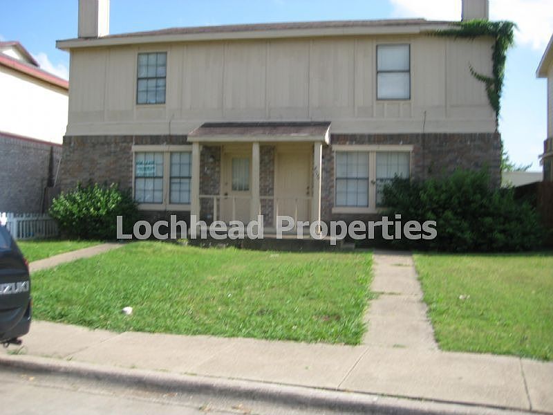 1st image of 254 Alexandria St