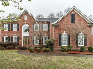 100 Windmill Pointe Cir, Hendersonville, TN 37075