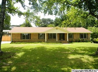4576 Rainbow Dr, Rainbow City, AL 35906