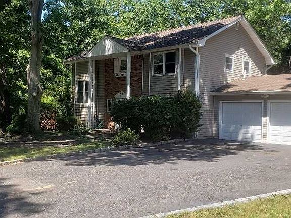 2nd image of 53 Patchogue Dr
