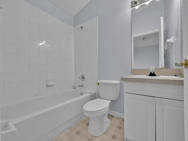 405 Caribbean Main Davenport #MAIN — Photo 12