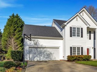 6 Grape Vine Ct, Greenville, SC 29607