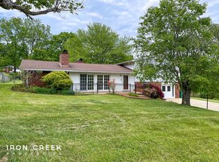 28 Green Valley Rd, Asheville, NC 28806