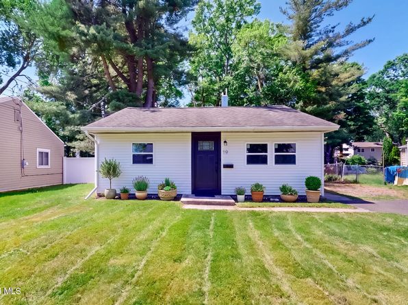 19 Harriet Street, Albany, NY 12205
