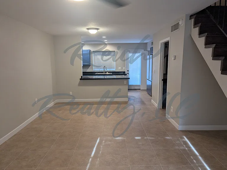 921 W University Dr #1107 — Photo 5