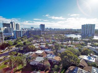 2715 Parkview Dr, Hallandale Beach, FL 33009