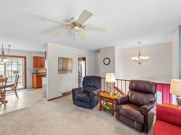 3rd image of 216 Bourland Ave
