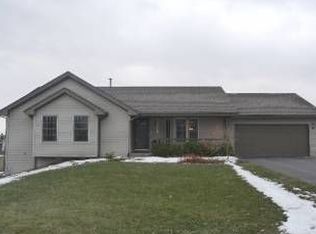 5333 E Aspen Ct, Byron, IL 61010