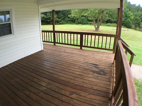 Rear Covered Deck
