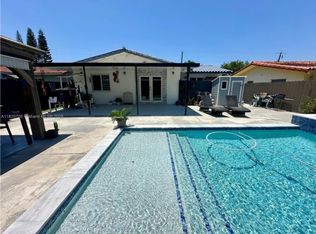 1543 SW 74th Ct, Miami, FL 33144
