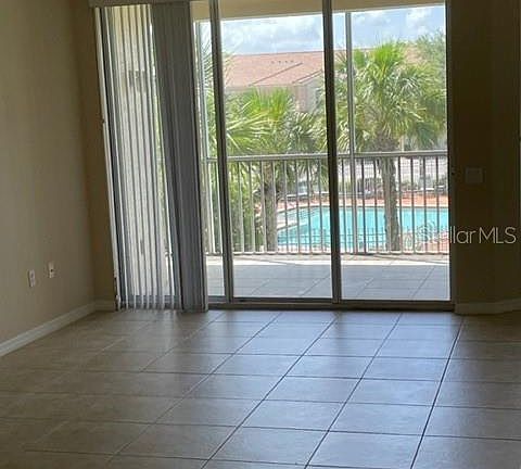 3rd image of 4529 Cinnamon Dr #2705