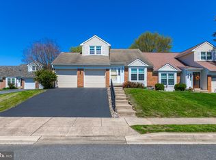 20 Green Meadow Ct, Newark, DE 19711