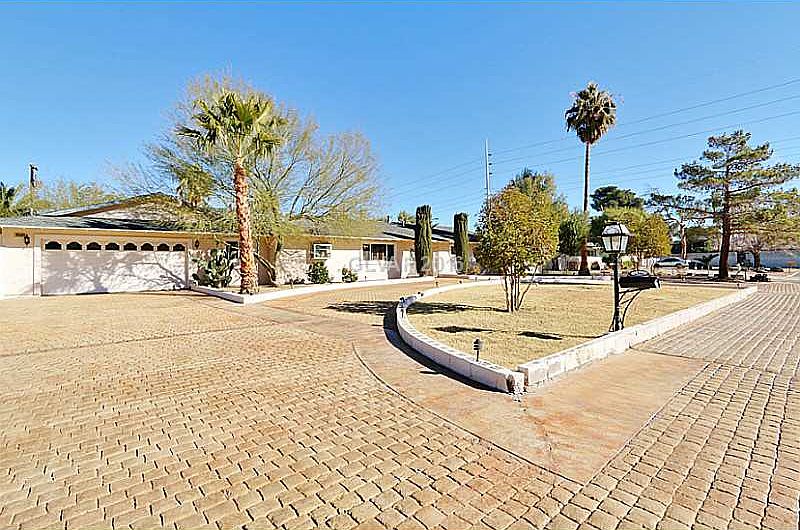 1st image of 2344 Gabriel Dr