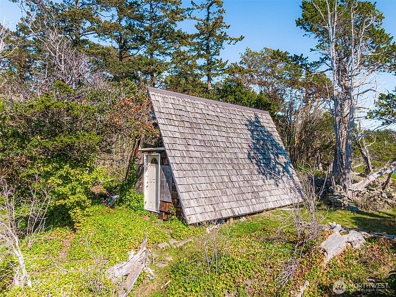 4th image of 0 Harnden Island