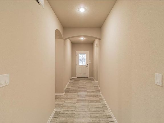 5th image of 14849 Tim Hardaway Dr