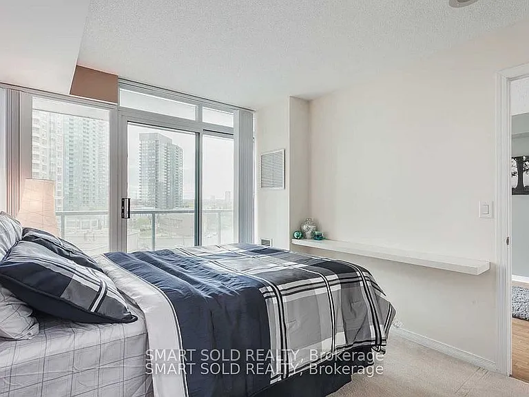 5508 Yonge St #706 — Photo 14