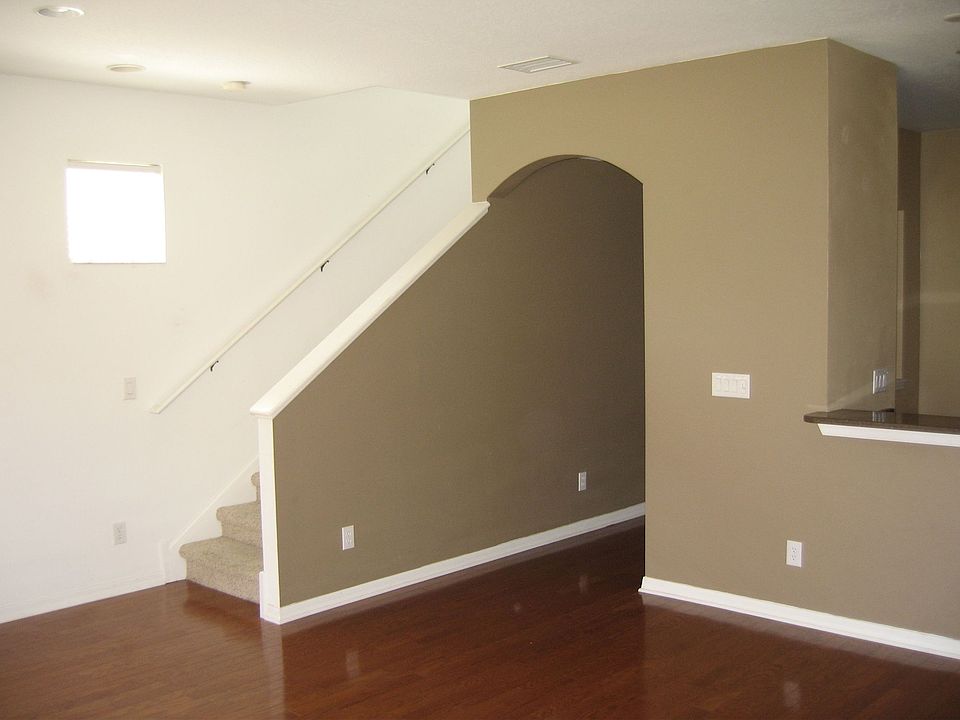 Family Room leading to upstairs