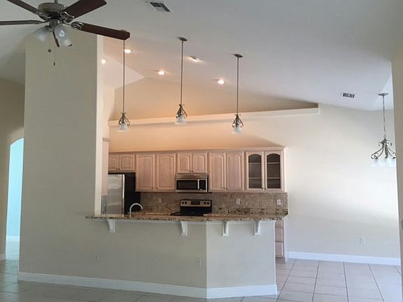 3rd image of 5414 Lake Haven Blvd