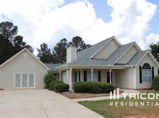 99 Floresta Dr, McDonough, GA 30252