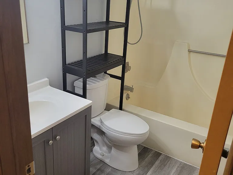 3500 Portia St #304 — Photo 9