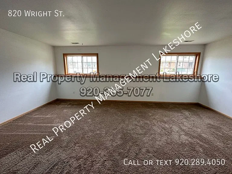 820 Wright St — Photo 15