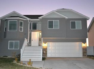 2015 N Eden Rd, Greenacres, WA 99016