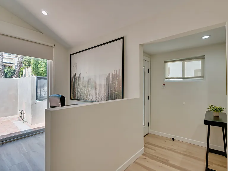 9042 Phyllis Ave #A — Photo 2