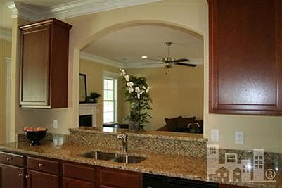 3rd image of 581 Wyre Court