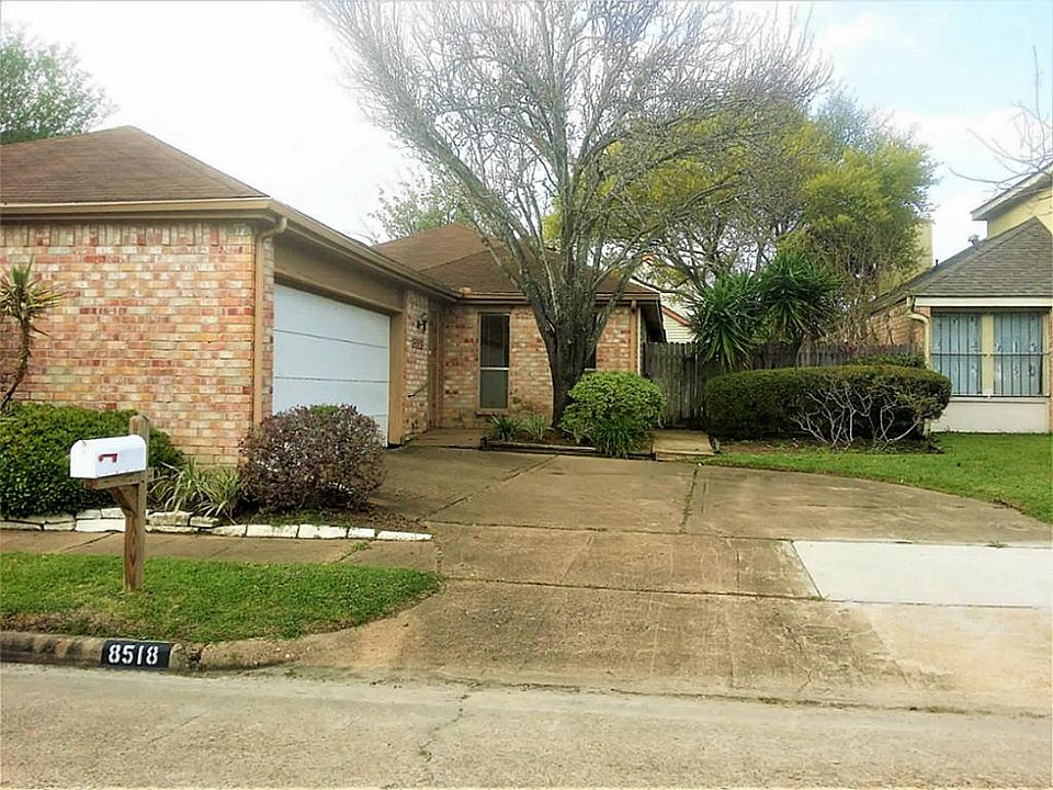 1st image of 8518 Deer Meadow Dr