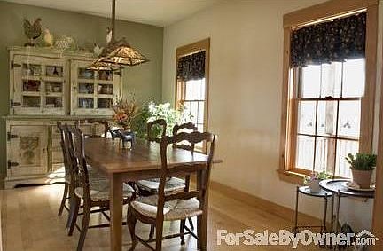 Warm Natural Light fills everyroom