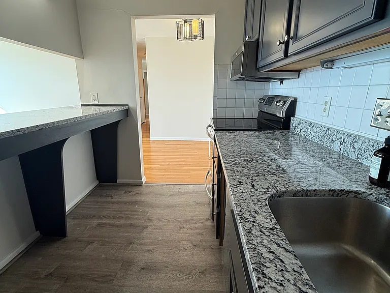 1643 Cambridge St #73 — Photo 5
