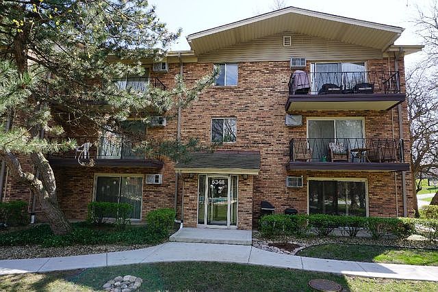 1st image of 5348 Waterbury Dr APT 1905