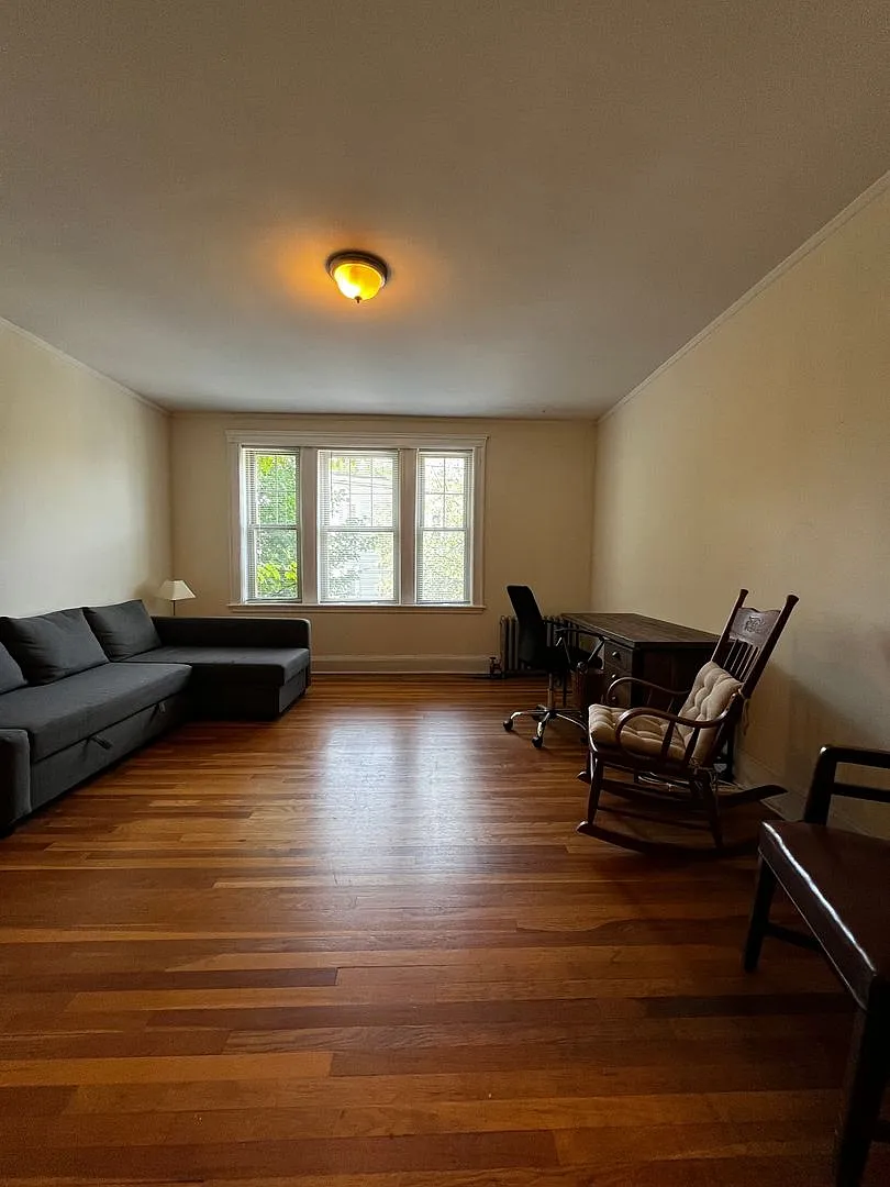Building Photo - 97 Chester St #B2