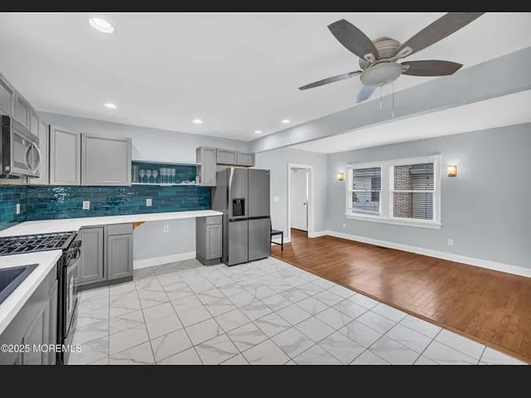 645 Campbell Ave — Photo 21