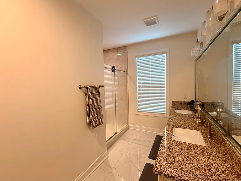 513 Rowanwood Way — Photo 22