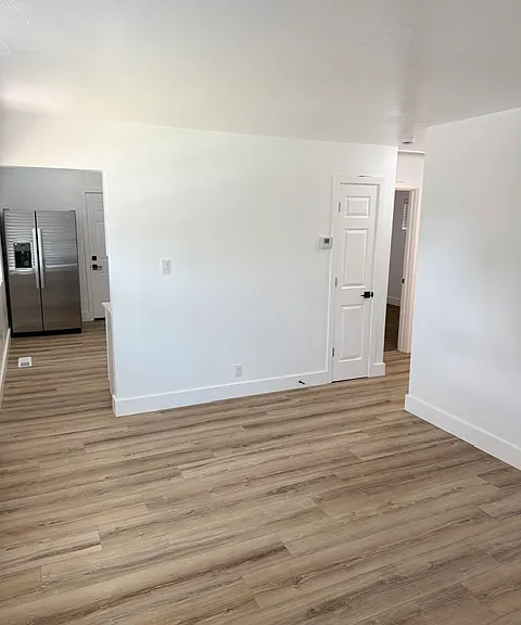 995 E Taylor St — Photo 2