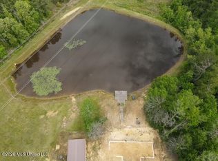 5133 Antioch Rd, Hazlehurst, MS 39083