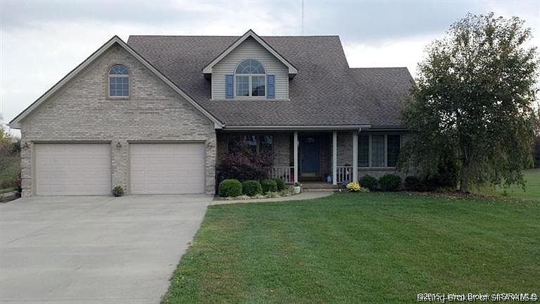 1st image of 805 E Iroquois Boulevard