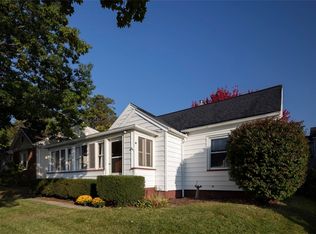 524 Tarrington Rd, Rochester, NY 14609