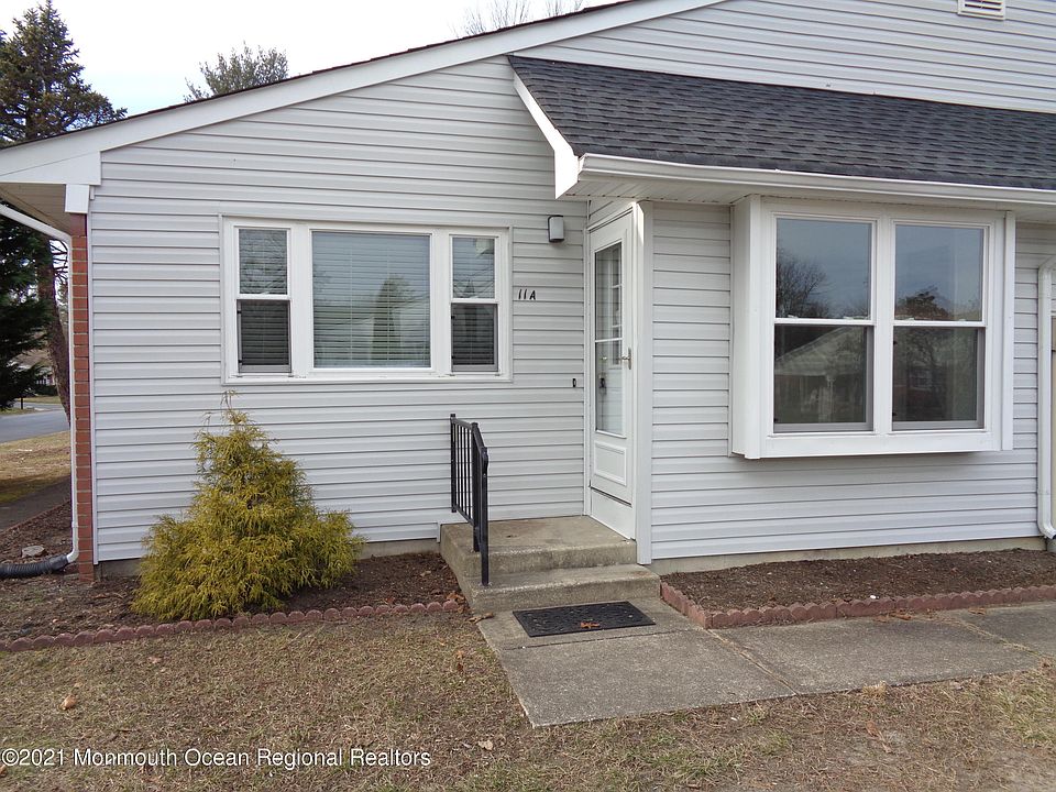1st image of 11 A Conestoga Drive
