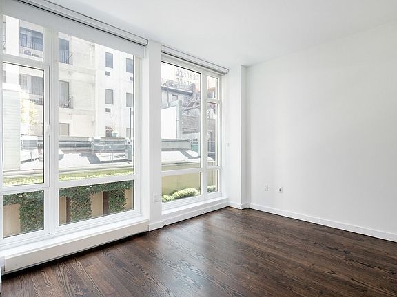 5th image of 133 W 22nd St APT 2J