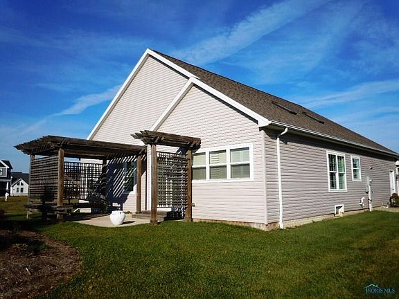 4th image of 1167 Meadowlark Ln