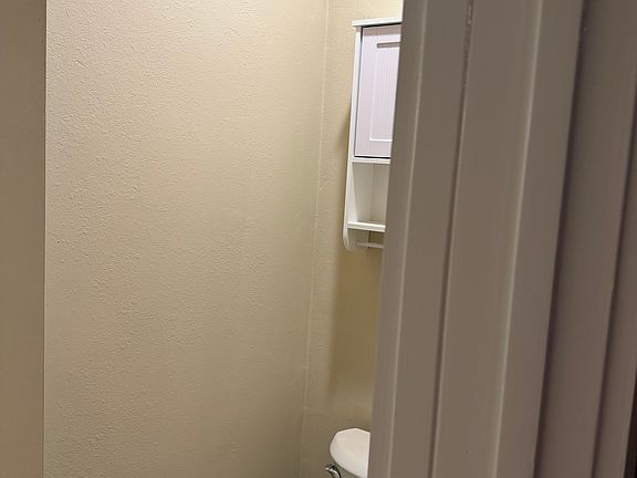 4th image of 58155 Labauve Ave