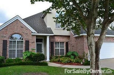 PRICE REDUCED!!!!
						:
						Great location at the end of a cul de sac
