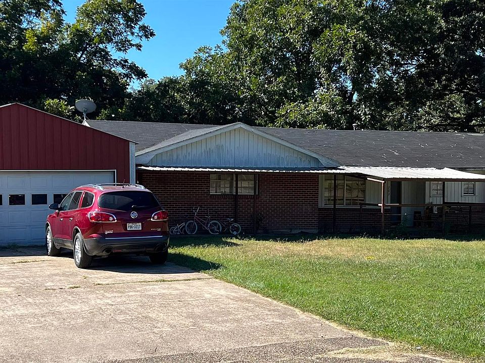 1st image of 202 E Walters Blvd